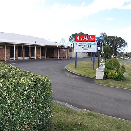 Sleepy Hill Motor Inn Raymond Terrace Eksteriør billede