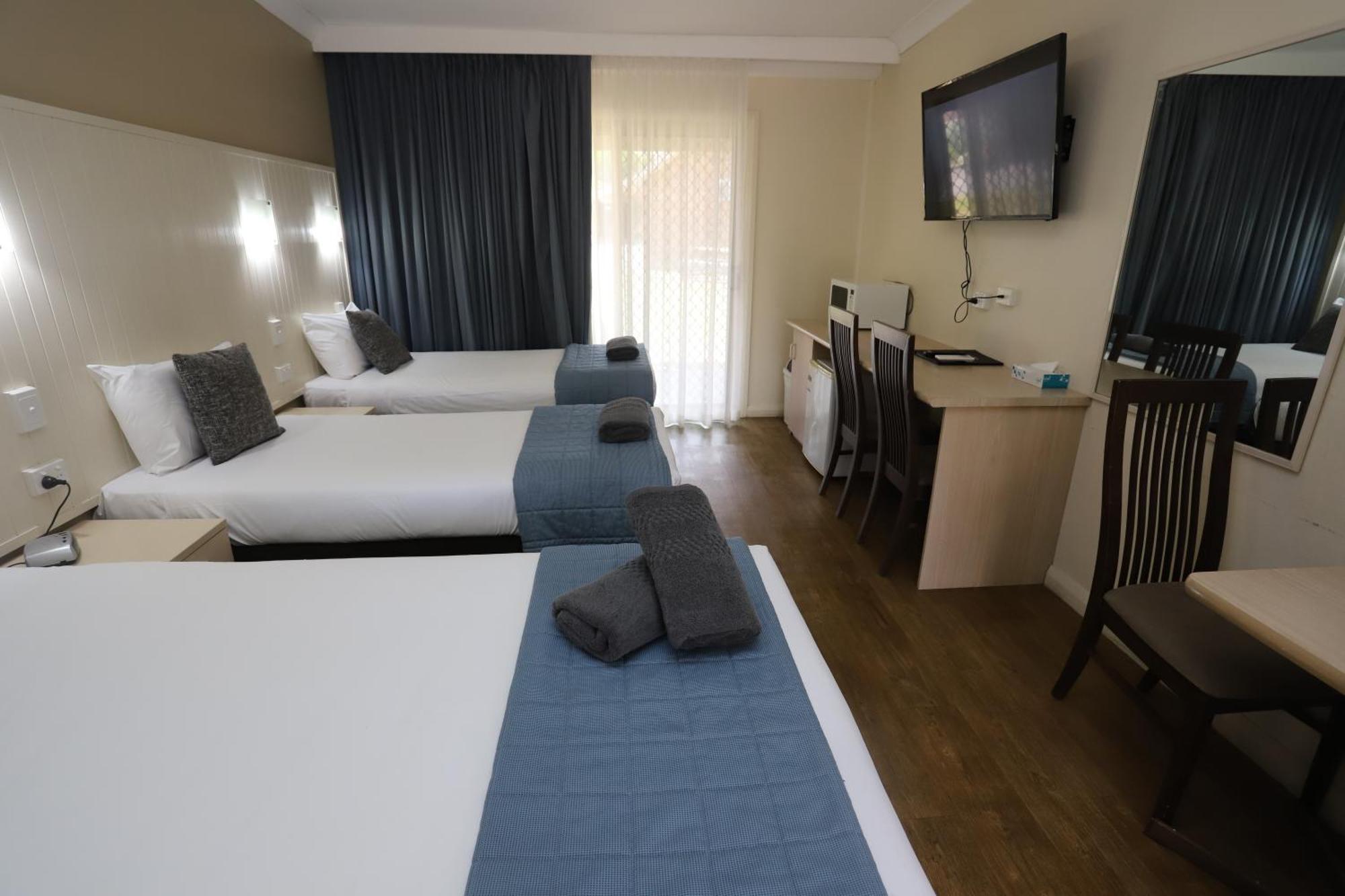 Sleepy Hill Motor Inn Raymond Terrace Eksteriør billede
