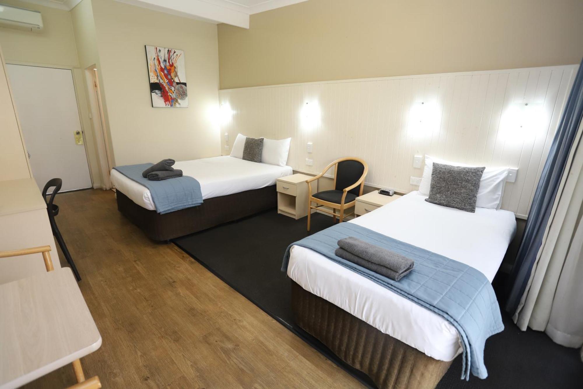 Sleepy Hill Motor Inn Raymond Terrace Eksteriør billede