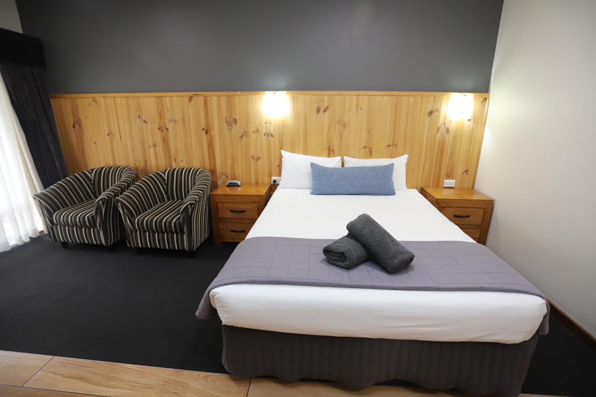 Sleepy Hill Motor Inn Raymond Terrace Eksteriør billede