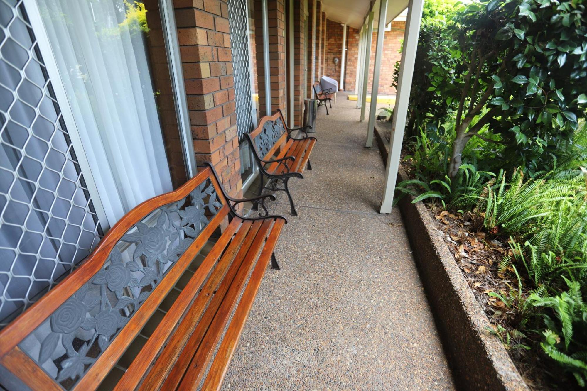 Sleepy Hill Motor Inn Raymond Terrace Eksteriør billede