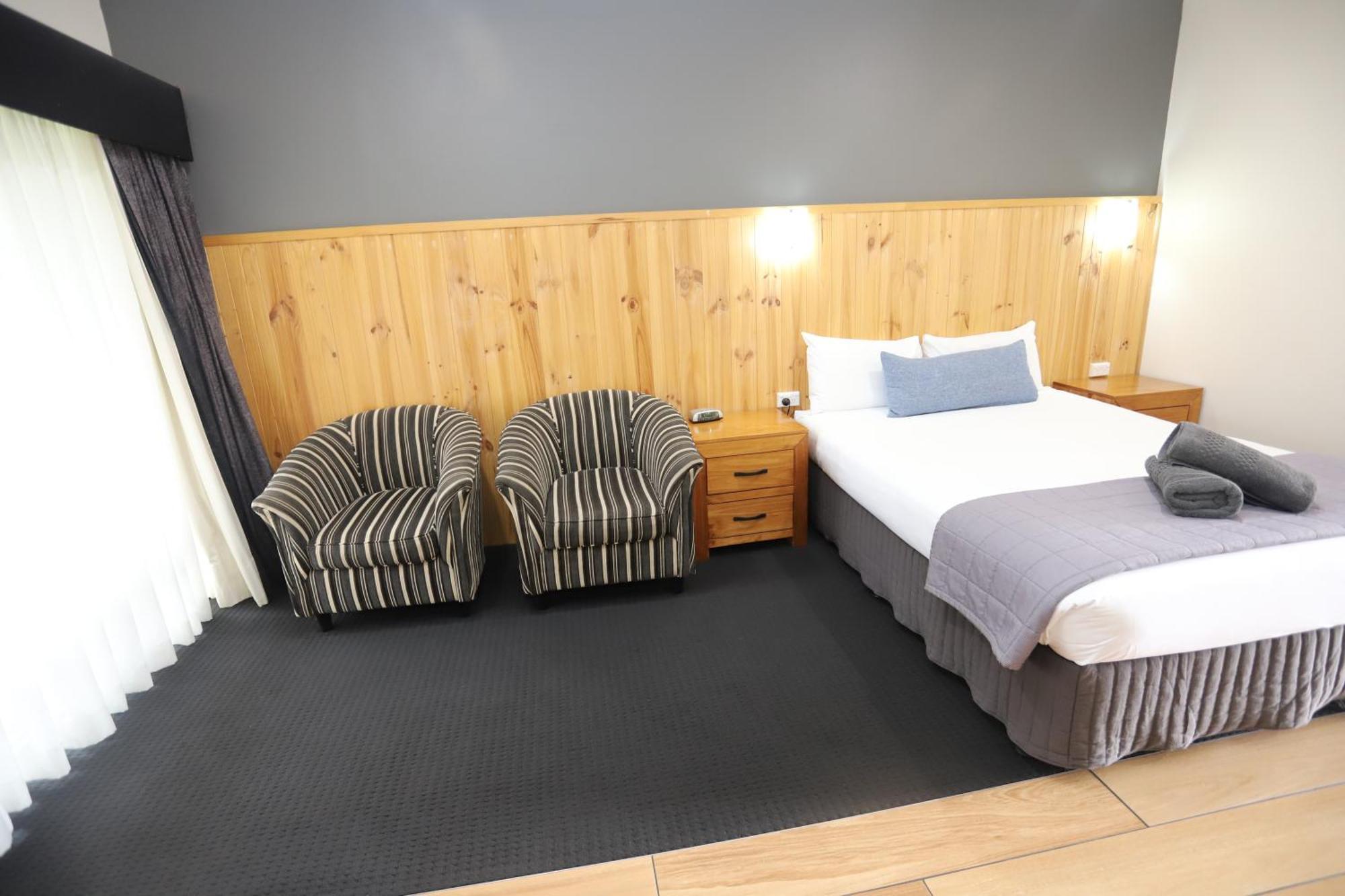 Sleepy Hill Motor Inn Raymond Terrace Eksteriør billede