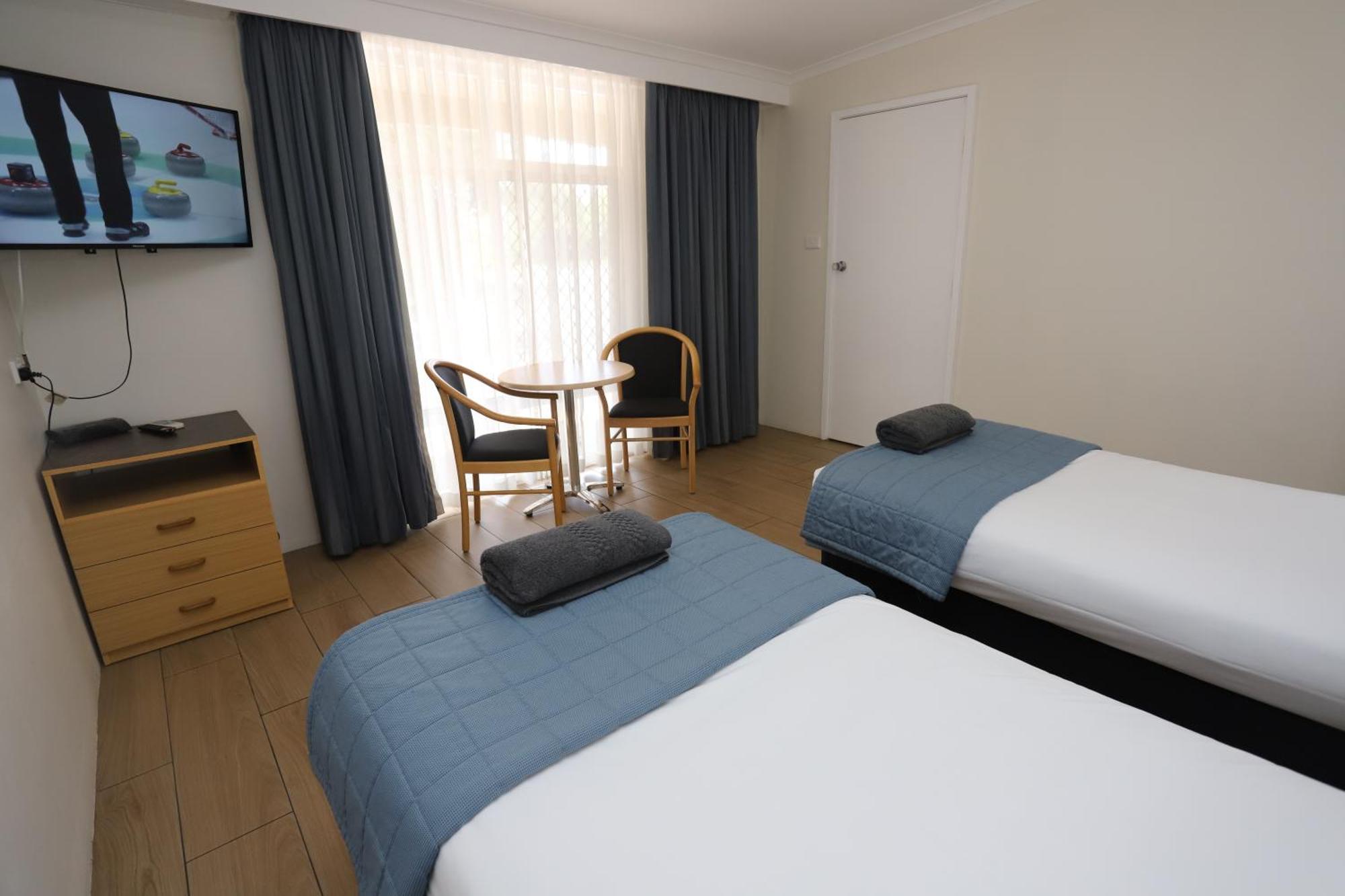 Sleepy Hill Motor Inn Raymond Terrace Eksteriør billede