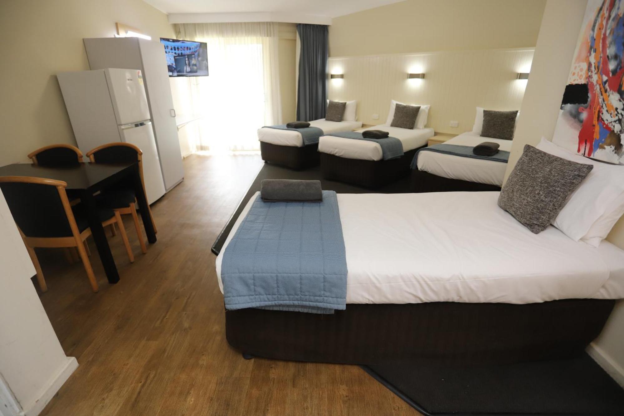 Sleepy Hill Motor Inn Raymond Terrace Eksteriør billede