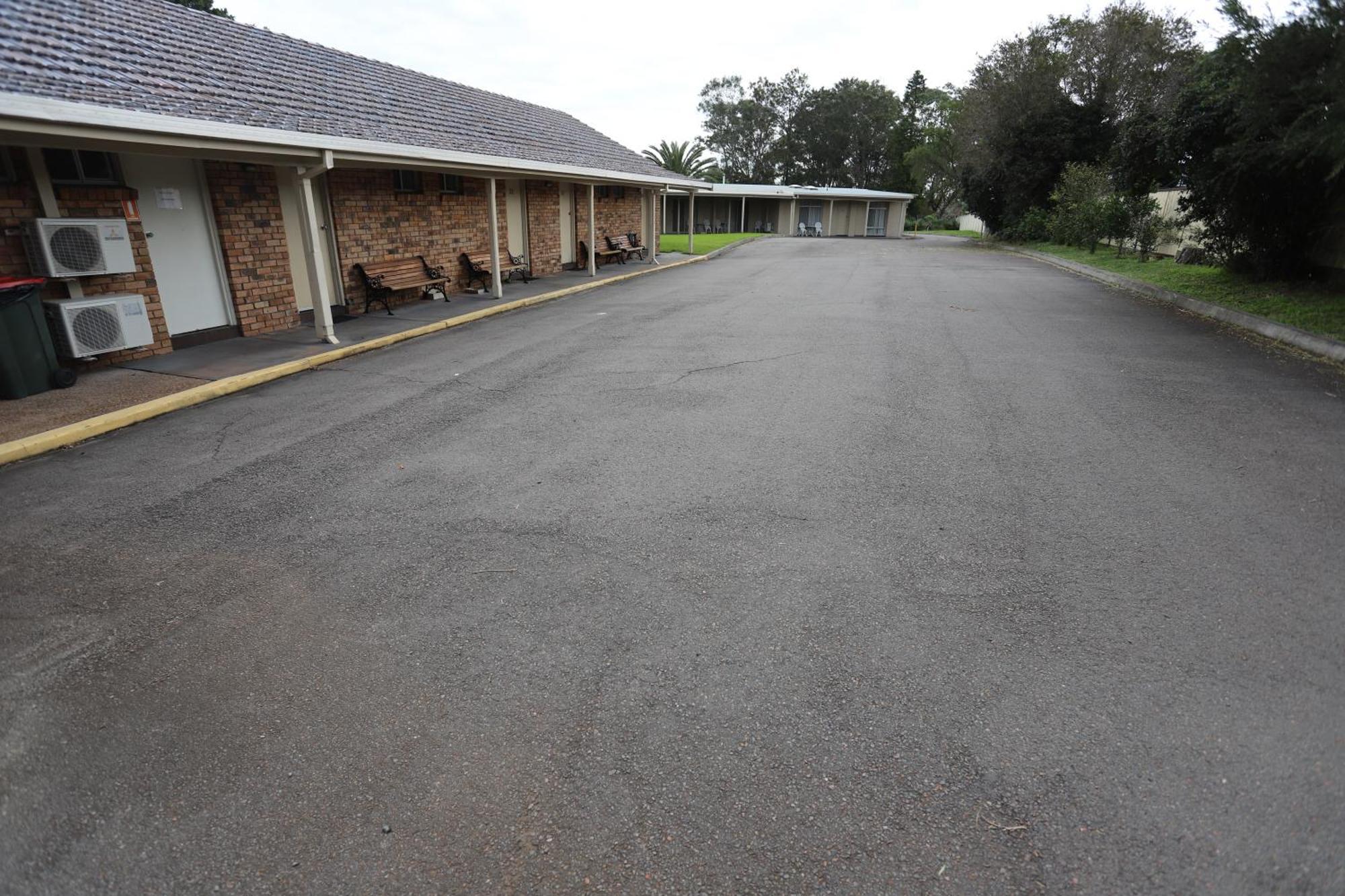 Sleepy Hill Motor Inn Raymond Terrace Eksteriør billede