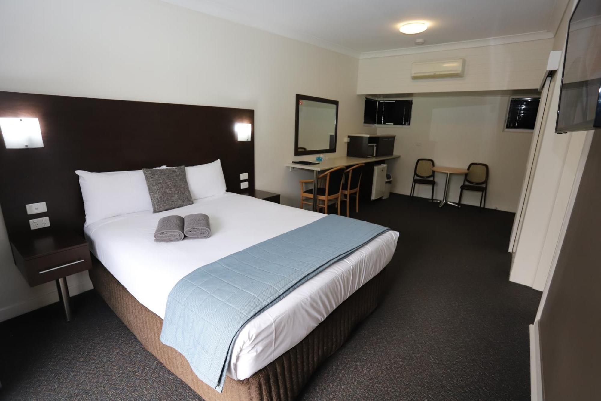 Sleepy Hill Motor Inn Raymond Terrace Eksteriør billede