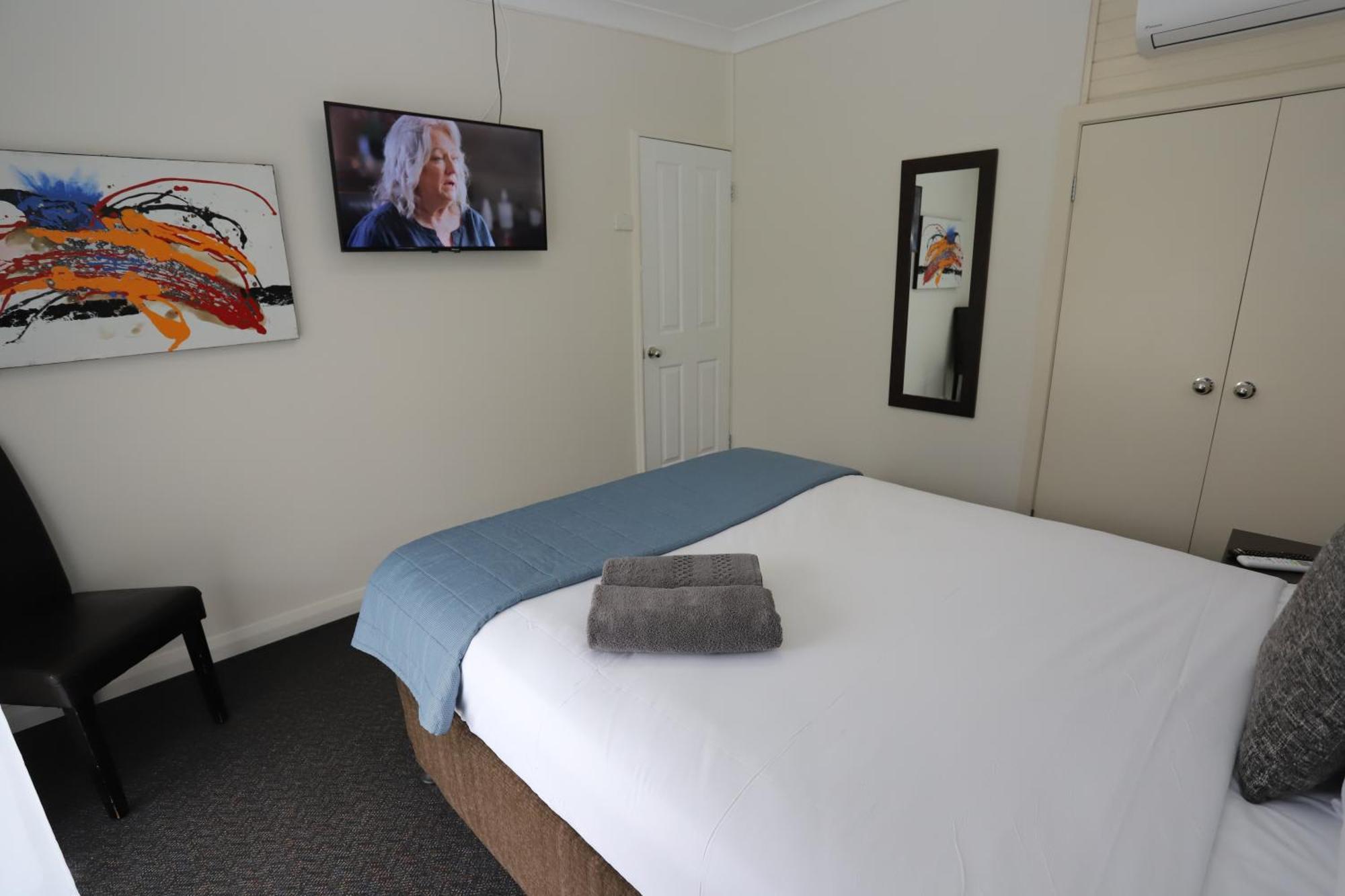 Sleepy Hill Motor Inn Raymond Terrace Eksteriør billede