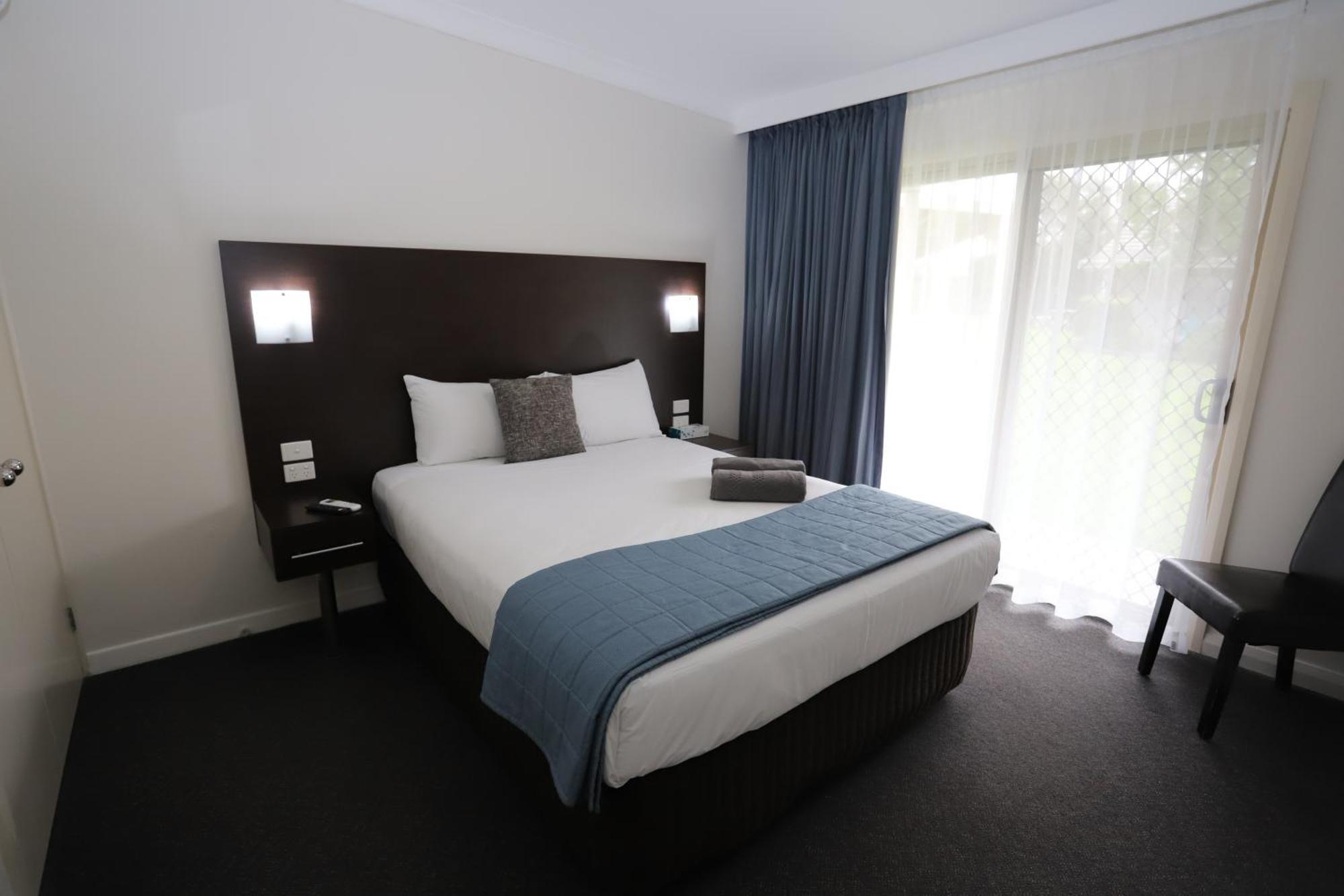 Sleepy Hill Motor Inn Raymond Terrace Eksteriør billede