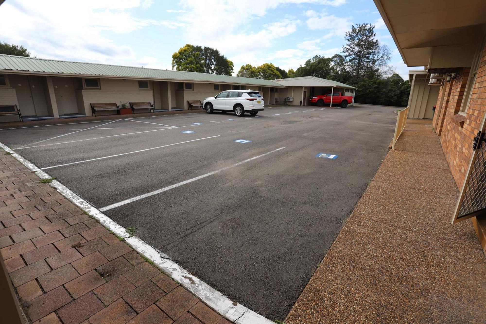 Sleepy Hill Motor Inn Raymond Terrace Eksteriør billede