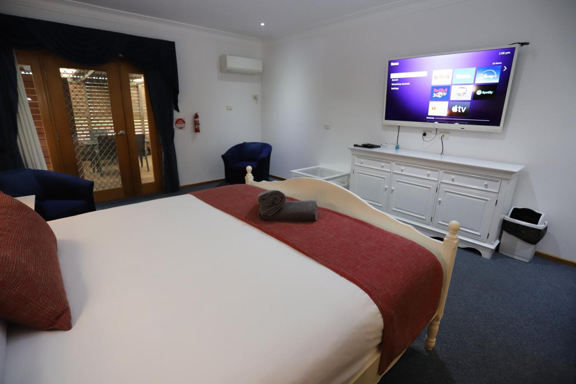 Sleepy Hill Motor Inn Raymond Terrace Eksteriør billede