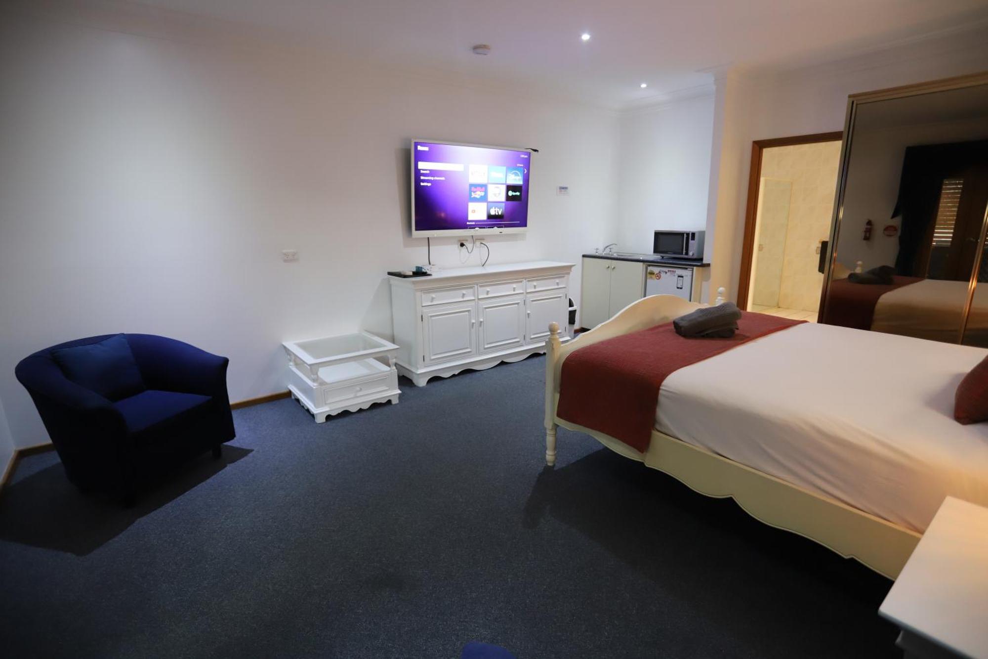 Sleepy Hill Motor Inn Raymond Terrace Eksteriør billede